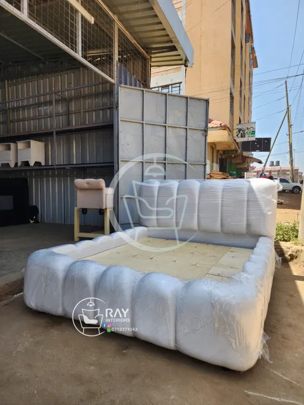 Queen size bubble bed